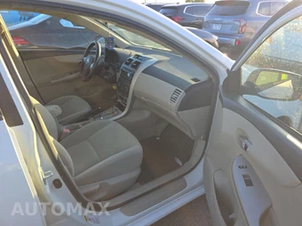 2012 Toyota Corolla LE – miniatura 8