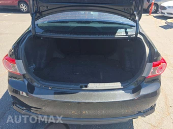 2012 Toyota Corolla S - miniatura 11