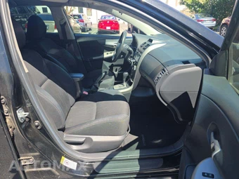 2012 Toyota Corolla S - miniatura 15
