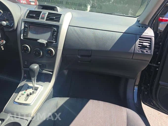 2012 Toyota Corolla S - miniatura 16