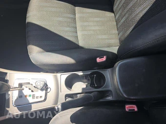 2012 Toyota Corolla S - miniatura 5