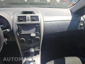 2012 Toyota Corolla S - miniatura 7