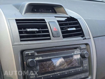 2012 Toyota Corolla S – miniatura 21
