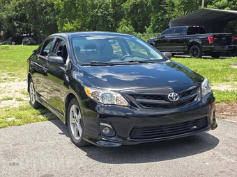 2012 Toyota Corolla S – miniatura 4