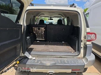 2012 Toyota FJ Cruiser w/Rear Doors - miniatura 14
