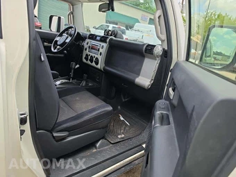 2012 Toyota FJ Cruiser w/Rear Doors - miniatura 18