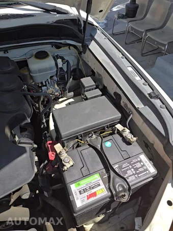 2012 Toyota FJ Cruiser w/Rear Doors - miniatura 28