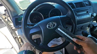 2012 Toyota Highlander – miniatura 29
