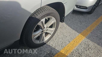 2012 Toyota Highlander Limited – miniatura 29
