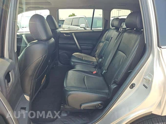 2012 Toyota Highlander SE – miniatura 13
