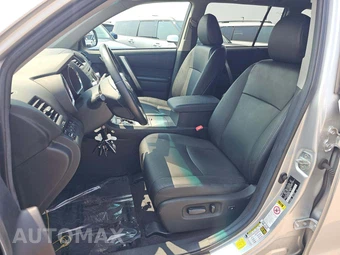 2012 Toyota Highlander SE – miniatura 6