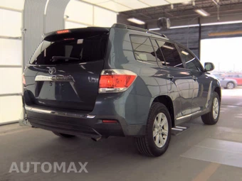 2012 Toyota Highlander SE – miniatura 4