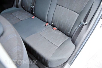 2012 Toyota Matrix S - miniatura 15