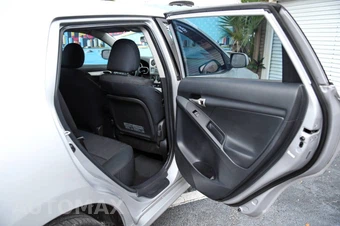2012 Toyota Matrix S - miniatura 37