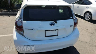 2012 Toyota Prius c Four - miniatura 31