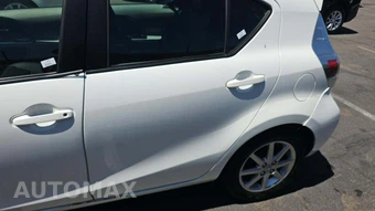 2012 Toyota Prius c Four - miniatura 32