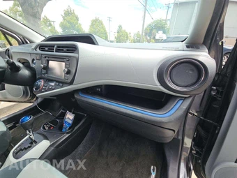 2012 Toyota Prius c Three – miniatura 19