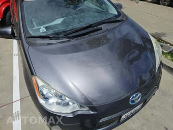 2012 Toyota Prius c Three – miniatura 22