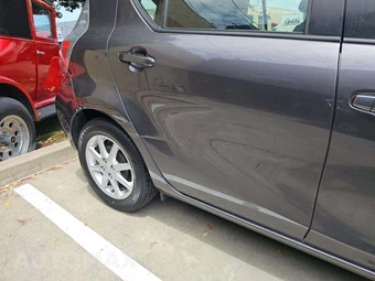 2012 Toyota Prius c Three – miniatura 23