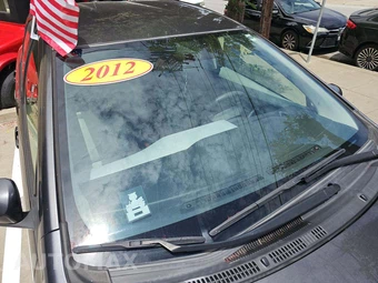 2012 Toyota Prius c Three – miniatura 24