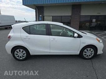 2012 Toyota Prius c Three – miniatura 4