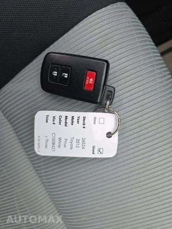2012 Toyota Prius c Three – miniatura 8