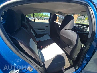 2012 Toyota Prius c Two – miniatura 16