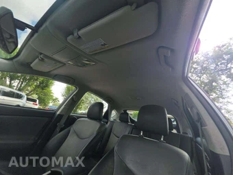2012 Toyota Prius Four – miniatura 11
