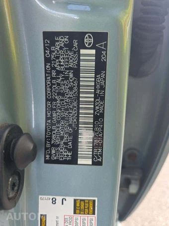 2012 Toyota Prius Four – miniatura 5