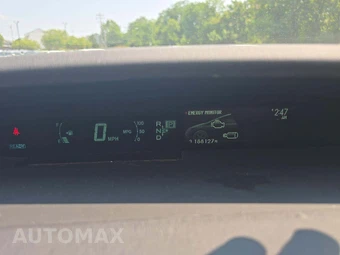 2012 Toyota Prius Four - miniatura 6