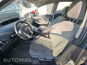 2012 Toyota Prius Plug-In Hybrid - miniatura 7