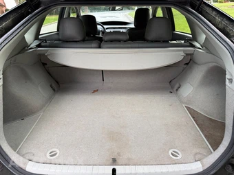 2012 Toyota Prius Three - miniatura 14