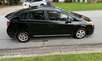 2012 Toyota Prius Three - miniatura 4
