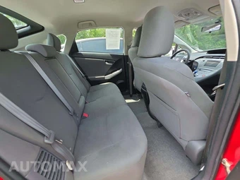 2012 Toyota Prius Three – miniatura 16