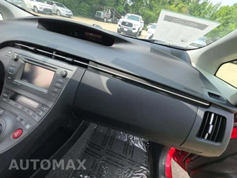 2012 Toyota Prius Three – miniatura 19