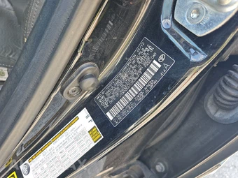 2012 Toyota Prius Three – miniatura 14