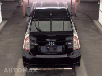 2012 Toyota Prius Three – miniatura 5