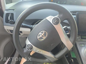 2012 Toyota Prius Three – miniatura 10