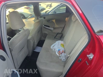 2012 Toyota Prius Three – miniatura 13