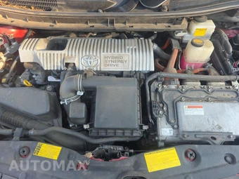 2012 Toyota Prius Three – miniatura 15