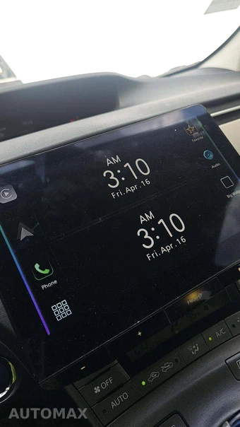 2012 Toyota Prius Three – miniatura 28