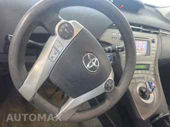 2012 Toyota Prius Three - miniatura 10