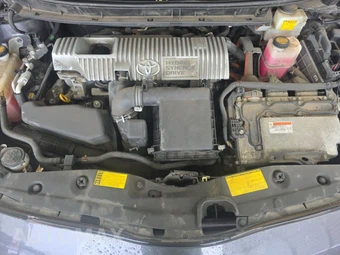 2012 Toyota Prius Three - miniatura 14