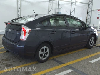 2012 Toyota Prius Three - miniatura 4