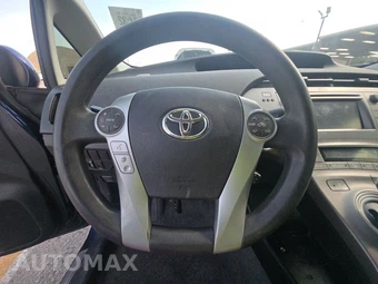 2012 Toyota Prius Three - miniatura 10