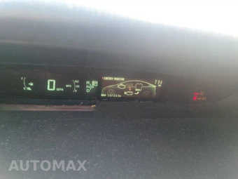 2012 Toyota Prius Three - miniatura 12