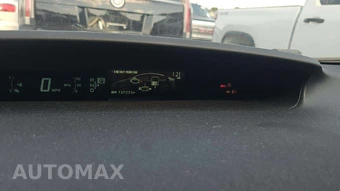 2012 Toyota Prius Three - miniatura 17