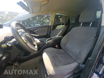 2012 Toyota Prius Three - miniatura 7