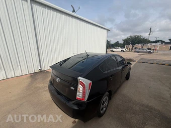 2012 Toyota Prius Three – miniatura 14