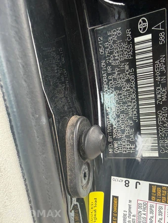 2012 Toyota Prius Three – miniatura 19